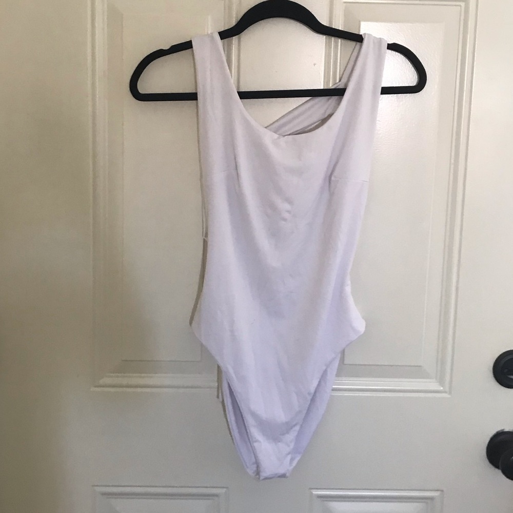 Open Back Bodysuit - Picture 3 of 6
